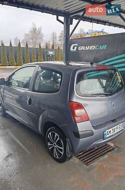 Хэтчбек Renault Twingo 2009 в Коростене