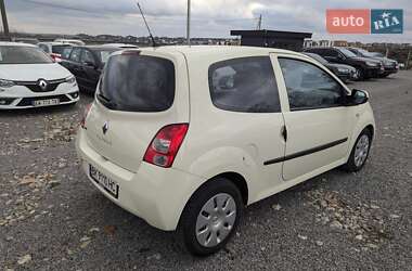 Хэтчбек Renault Twingo 2011 в Ровно