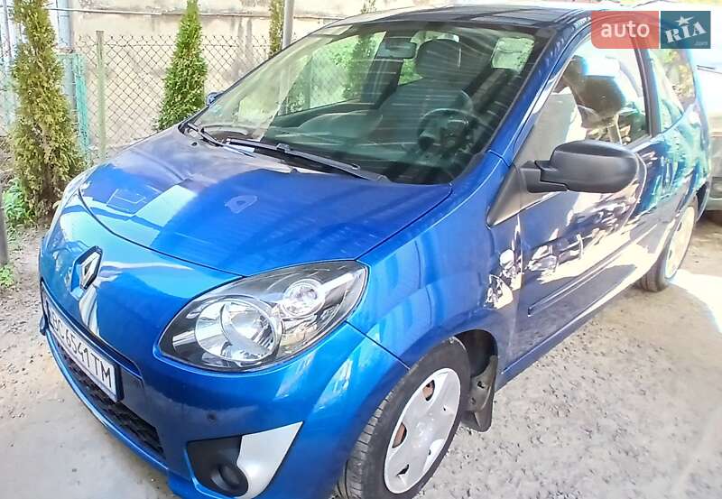Хэтчбек Renault Twingo 2010 в Львове