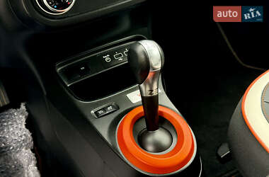Хетчбек Renault Twingo 2021 в 