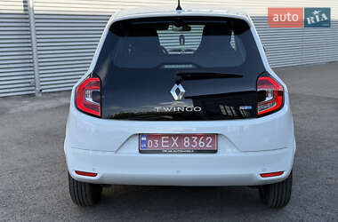 Хетчбек Renault Twingo 2021 в 