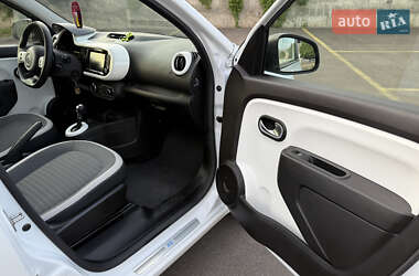 Хэтчбек Renault Twingo 2021 в 