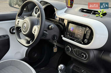 Хэтчбек Renault Twingo 2021 в 