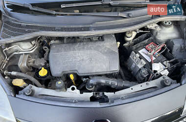 Хэтчбек Renault Twingo 2011 в 