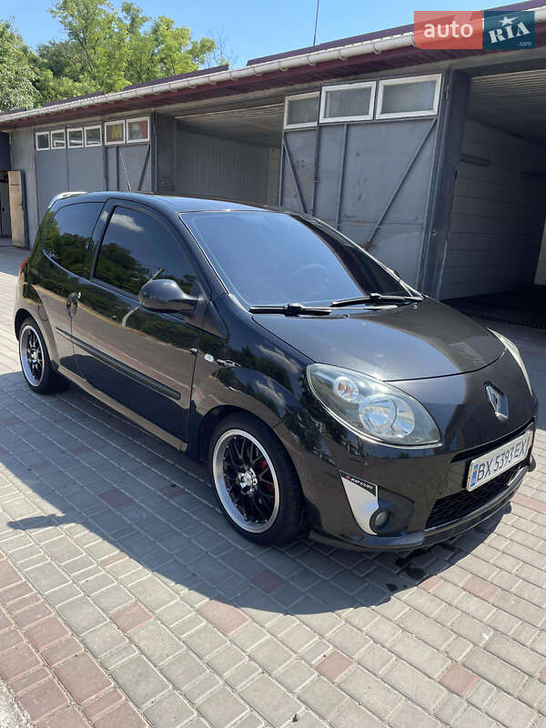 Хэтчбек Renault Twingo 2009 в Измаиле