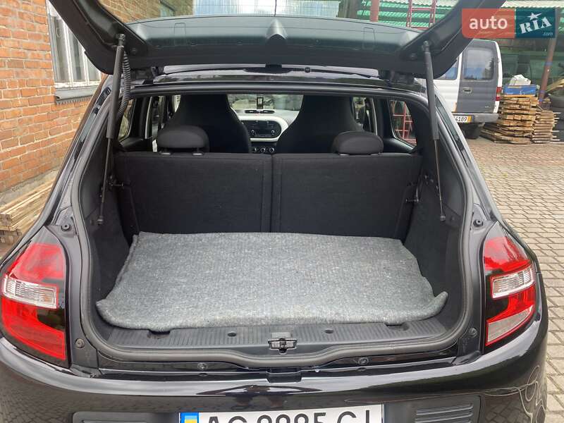 Хэтчбек Renault Twingo 2015 в Нововолынске
