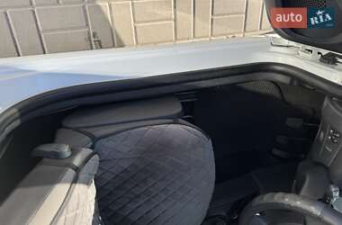 Хэтчбек Renault Twingo 2011 в 