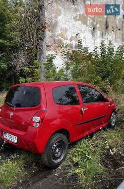 Хэтчбек Renault Twingo 2010 в Бродах