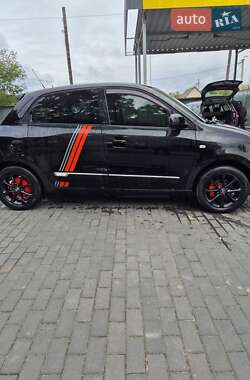Хэтчбек Renault Twingo 2021 в 