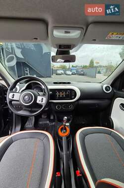 Хэтчбек Renault Twingo 2021 в 