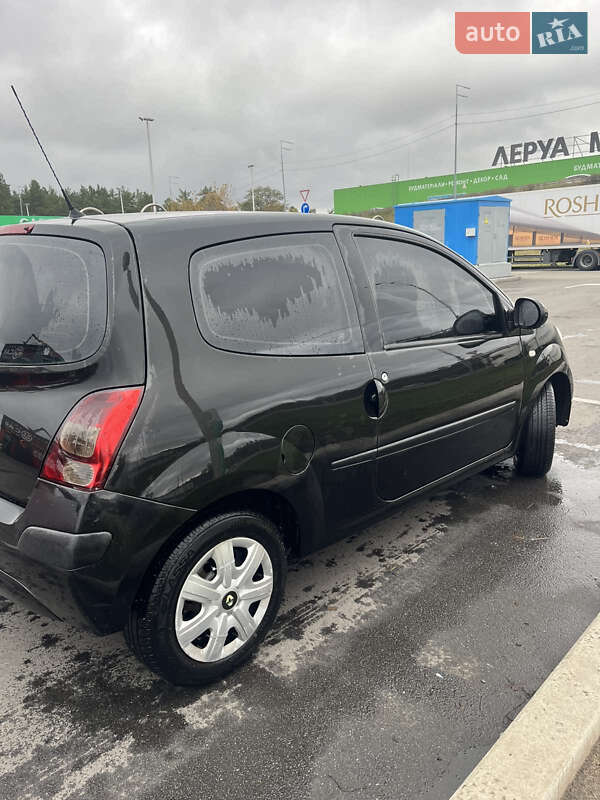 Хетчбек Renault Twingo 2008 в Києві фото 9 Хетчбек Renault Twingo 2008 в Києві