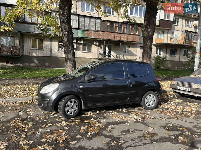 Хетчбек Renault Twingo 2008 в Києві фото 6 Хетчбек Renault Twingo 2008 в Києві