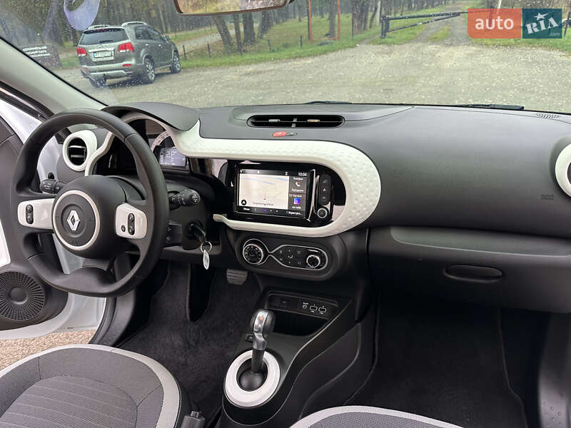 Хэтчбек Renault Twingo 2022 в Коломые фото 24 Хэтчбек Renault Twingo 2022 в Коломые