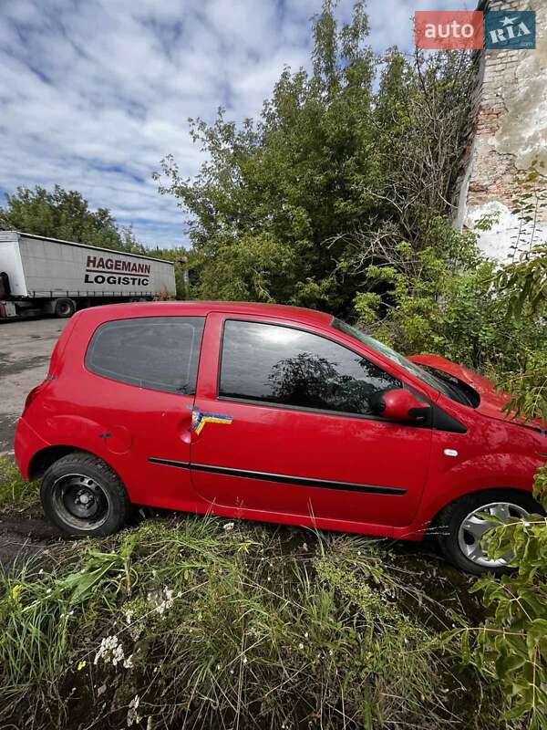 Хэтчбек Renault Twingo 2010 в Бродах