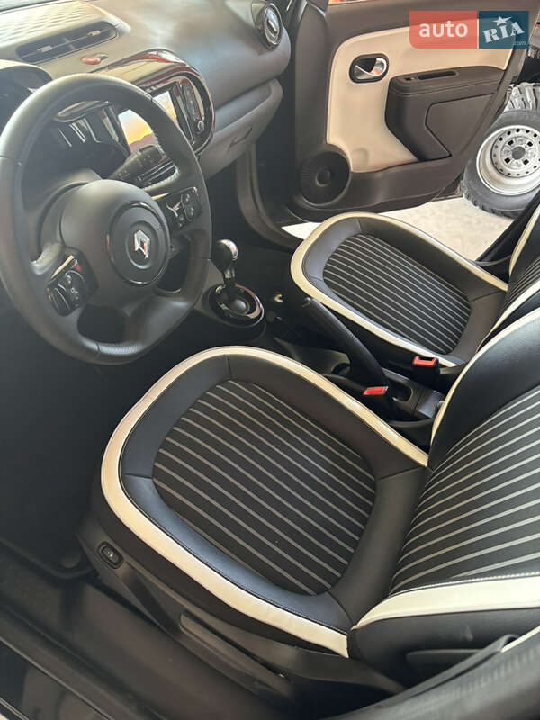 Хэтчбек Renault Twingo 2022 в Тернополе