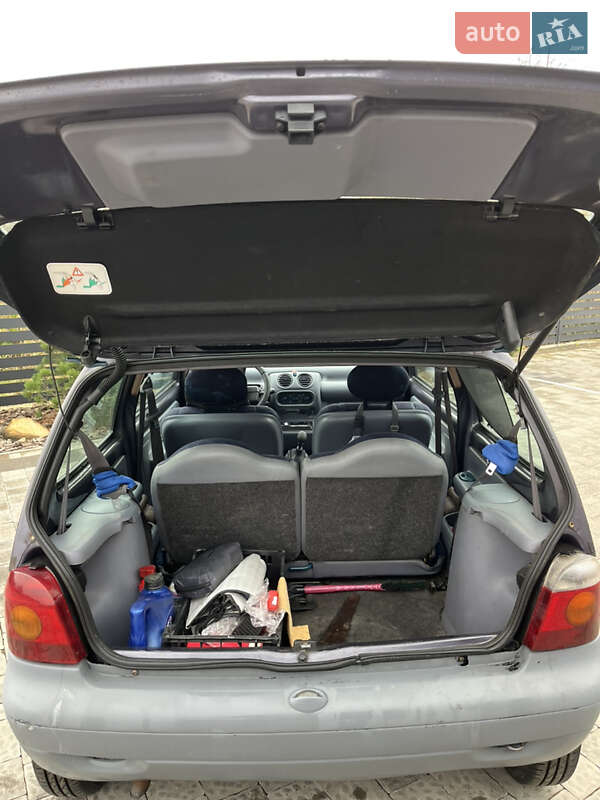 Хетчбек Renault Twingo 1995 в Кам'янці-Бузькій фото 9 Хетчбек Renault Twingo 1995 в Кам'янці-Бузькій