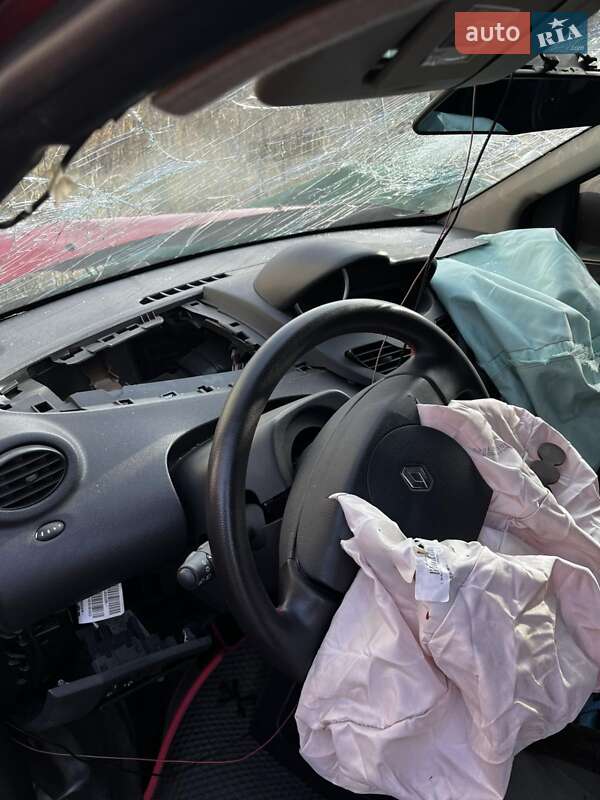 Хетчбек Renault Twingo 2010 в Бродах