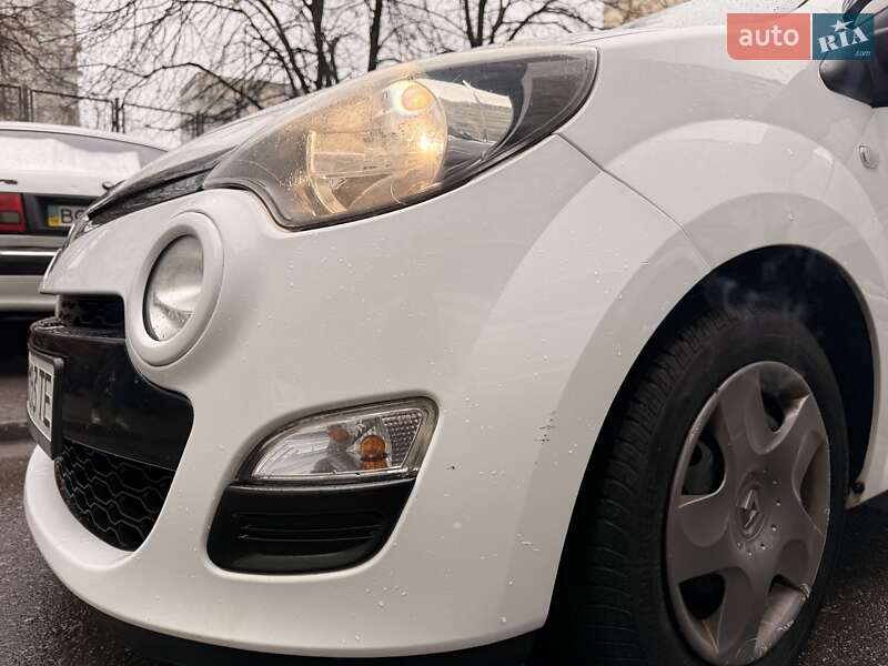 Хэтчбек Renault Twingo 2012 в Львове