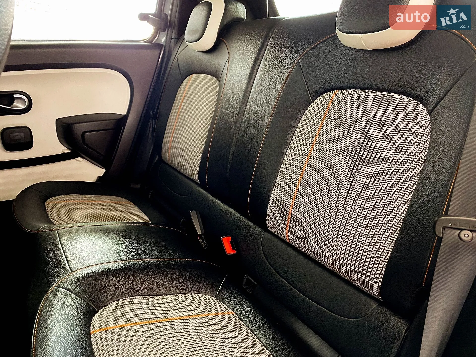 2020 Renault Twingo - мініатюра 11