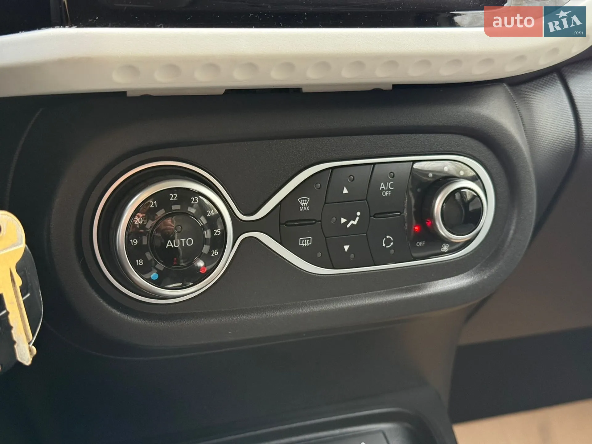 2022 Renault Twingo - мініатюра 18