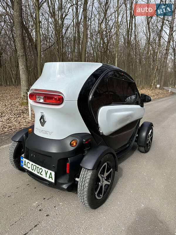 Хетчбек Renault Twizy Z.E. 2017 в Луцьку