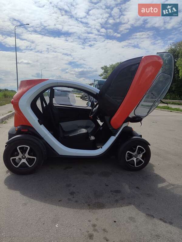 Хэтчбек Renault Twizy Z.E. 2020 в Киеве