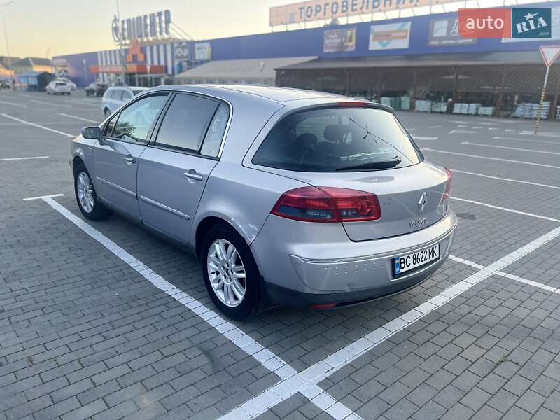 Хэтчбек Renault Vel Satis 2003 в Калуше фото 6 Хэтчбек Renault Vel Satis 2003 в Калуше