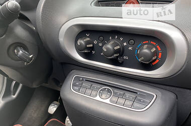 Кабриолет Renault Wind 2011 в 
