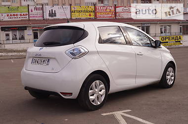 Хэтчбек Renault Zoe 2015 в Ровно