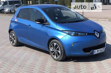 Хэтчбек Renault Zoe 2018 в 
