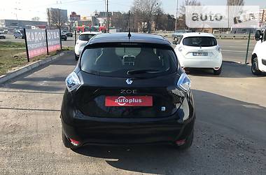 Хэтчбек Renault Zoe 2016 в Киеве