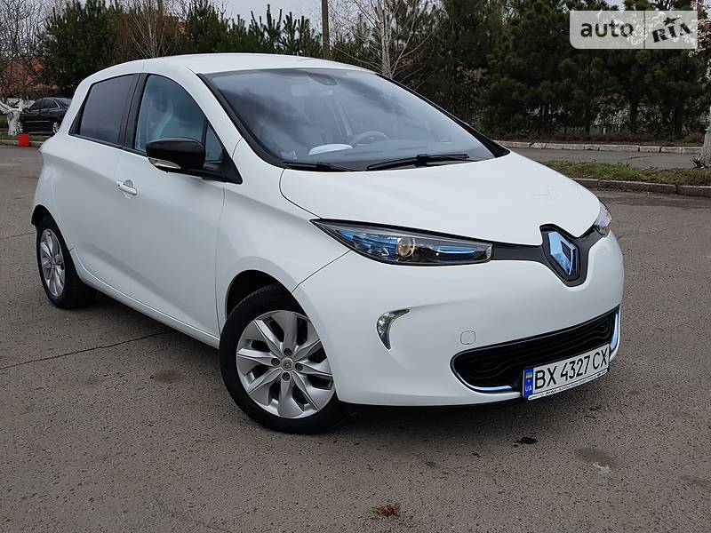 Хетчбек Renault Zoe 2013 в 