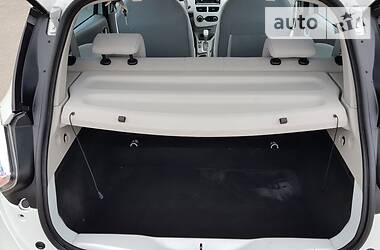 Хетчбек Renault Zoe 2013 в 