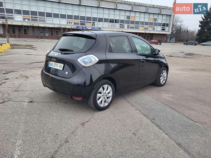 Хэтчбек Renault Zoe 2016 в Кропивницком