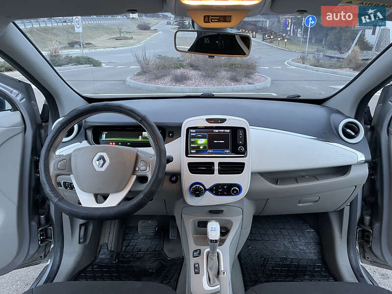 Хэтчбек Renault Zoe 2015 в Киеве фото 24 Хэтчбек Renault Zoe 2015 в Киеве