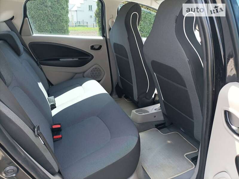 Хэтчбек Renault Zoe 2013 в Дубно