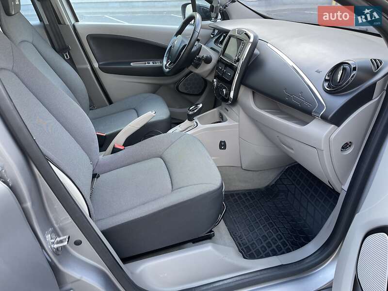 Хетчбек Renault Zoe 2015 в Львові
