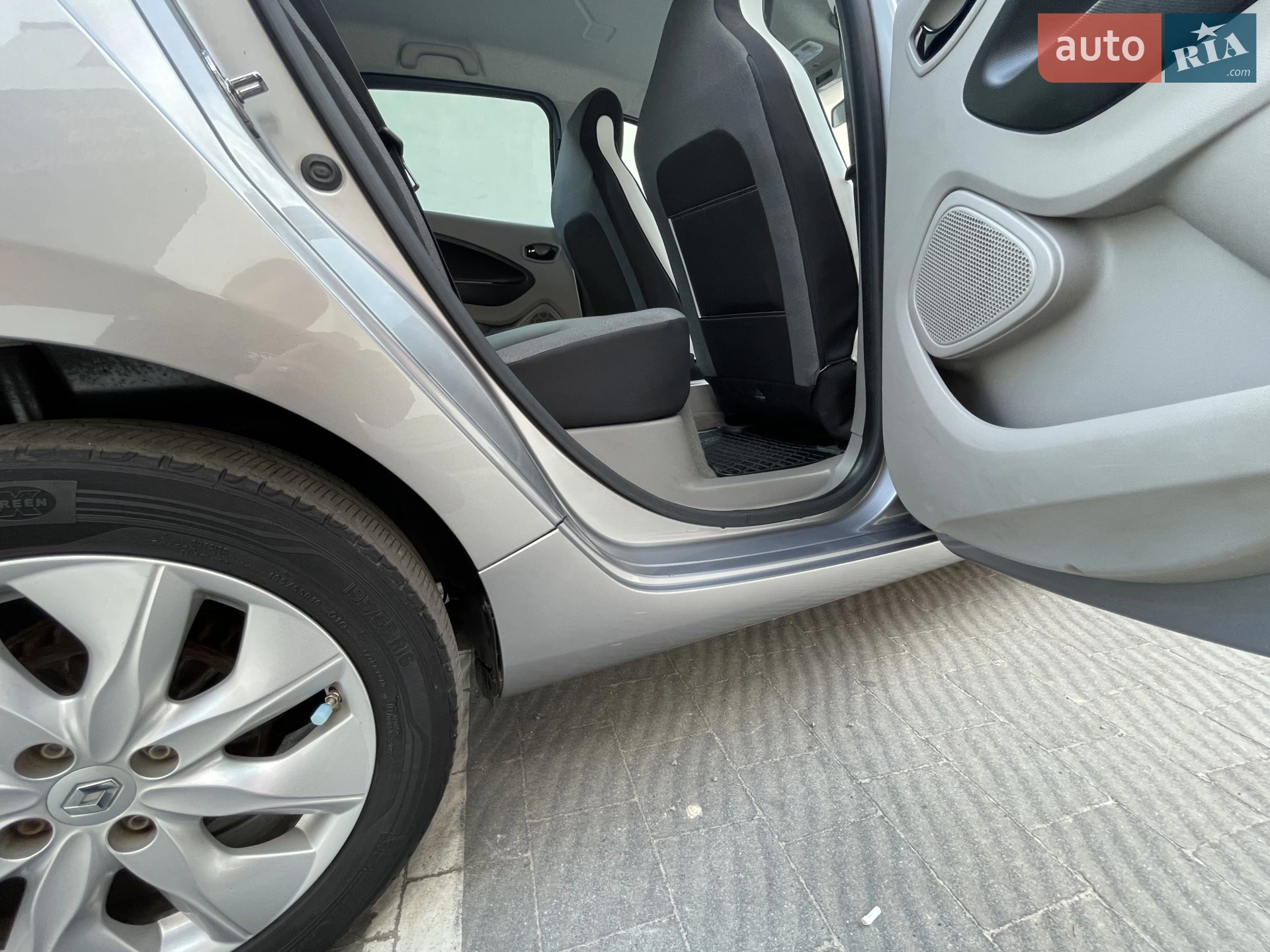2015 Renault ZOE - мініатюра 80