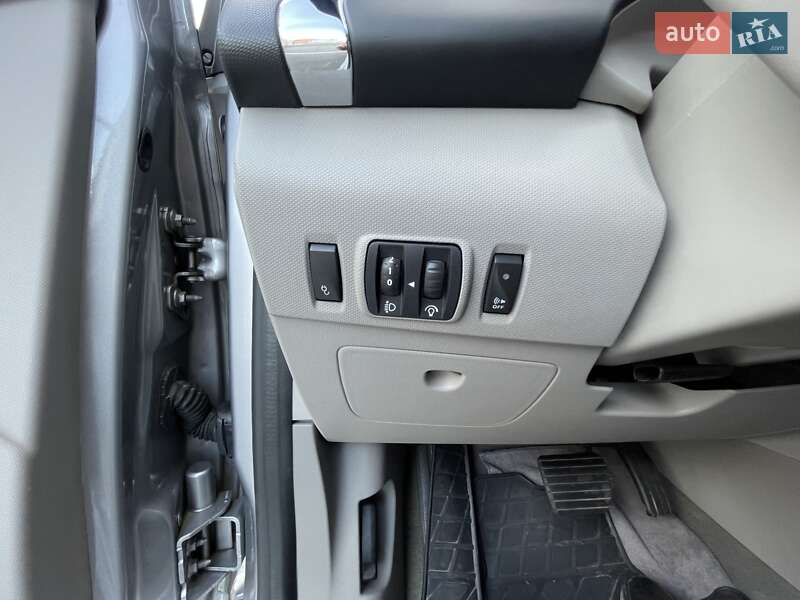 Хетчбек Renault Zoe 2015 в Львові