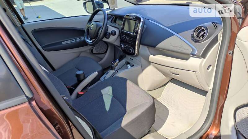 Хэтчбек Renault Zoe 2014 в Луцке