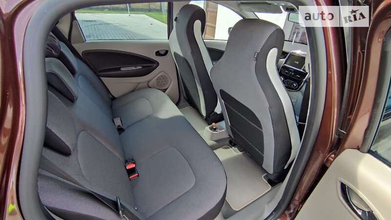 Хэтчбек Renault Zoe 2014 в Луцке