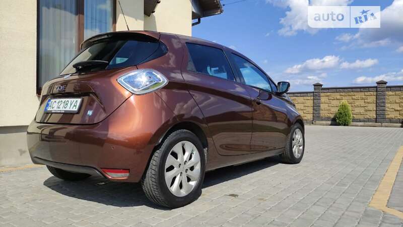 Хэтчбек Renault Zoe 2014 в Луцке