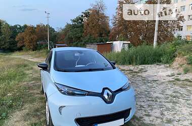 Хетчбек Renault Zoe 2016 в Києві