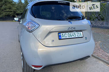 Хэтчбек Renault Zoe 2014 в 