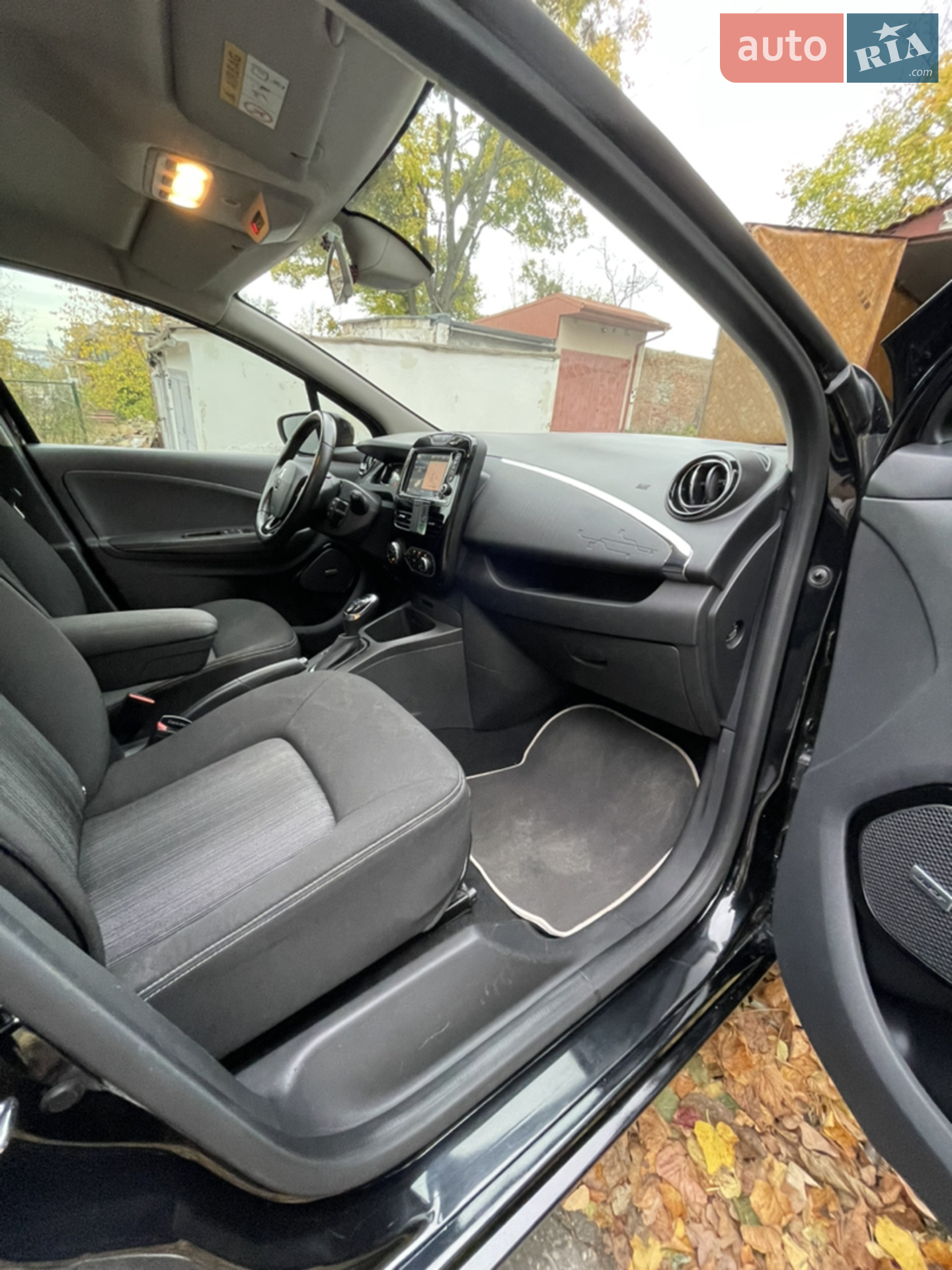 2019 Renault ZOE - мініатюра 9
