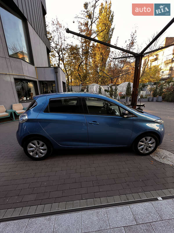 Хетчбек Renault Zoe 2018 в Києві фото Хетчбек Renault Zoe 2018 в Києві