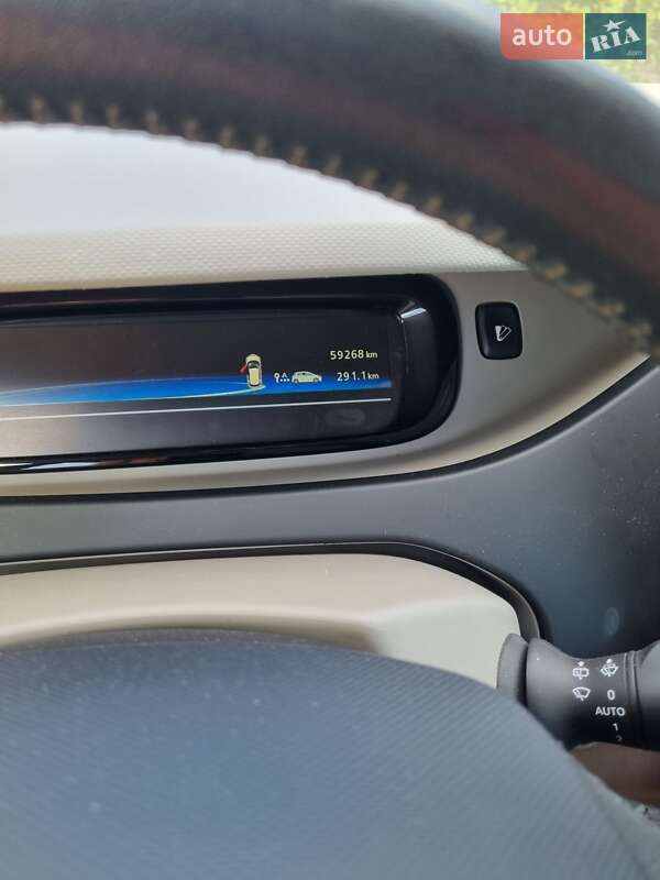Хэтчбек Renault Zoe 2013 в Ровно