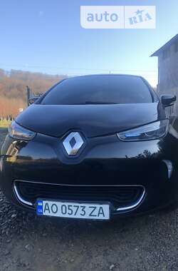 Хетчбек Renault Zoe 2017 в Ужгороді