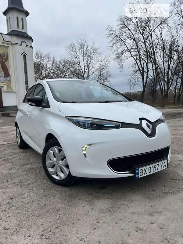 Хэтчбек Renault Zoe 2015 в Каменец-Подольском