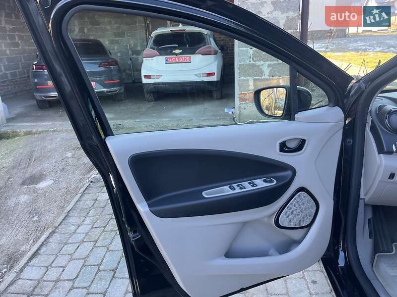 Хетчбек Renault Zoe 2016 в Львові фото 11 Хетчбек Renault Zoe 2016 в Львові